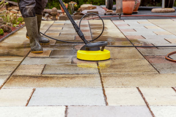 Best Machinery and Equipment Cleaning  in Strathmore, CA