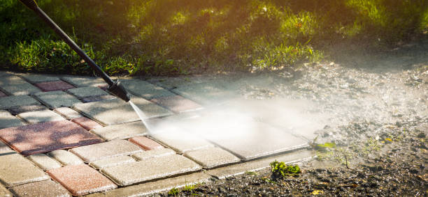 Best Gas Station Cleaning  in Strathmore, CA